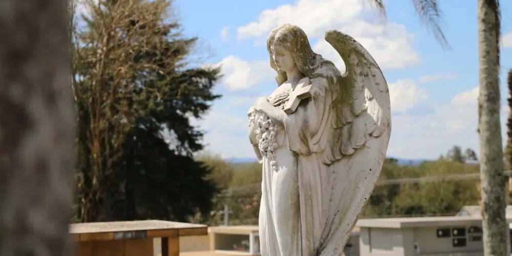 Inscrições para vender artigos religiosos, velas, flores, bebidas e alimentos devem ser feitas até dia 28 de outubro