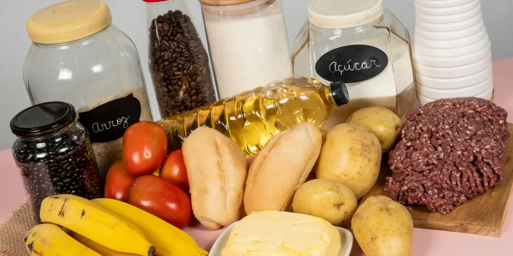 Grupo Hortifrutigranjeiro foi o que mais pressionou o valor da cesta