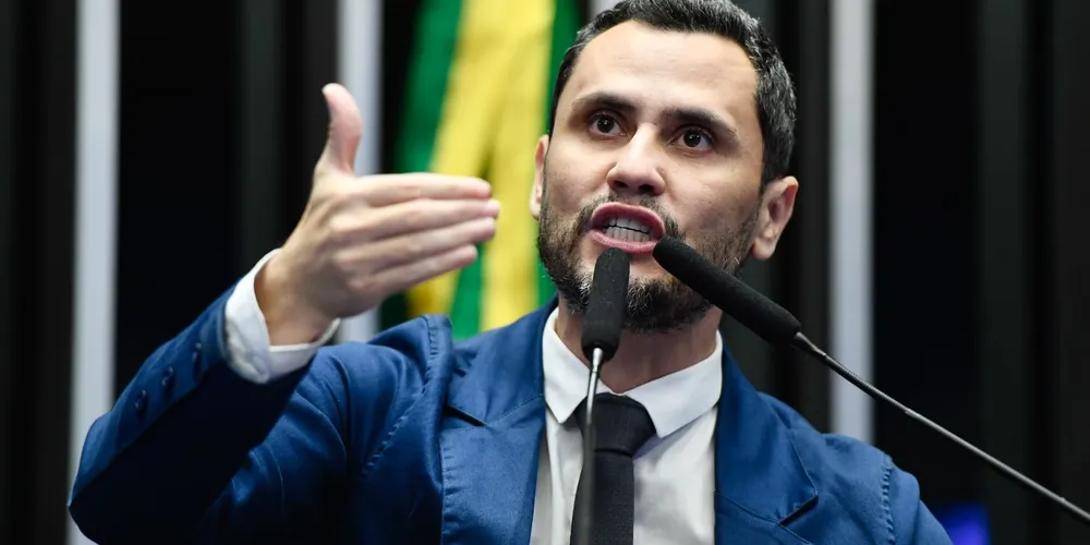 Cleitinho Azevedo (Republicanos) é eleito governador de Minas Gerais no primeiro turno