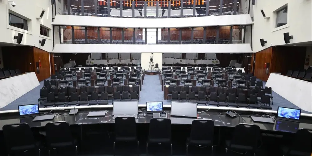 Nova composição da Casa foi definida após a oficialização dos resultados pelo Tribunal Regional Eleitoral do Paraná (TRE-PR)