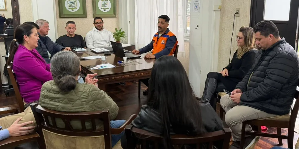 A Prefeitura de Tibagi segue trabalhando na orientação das próximas ações de resposta e recuperação