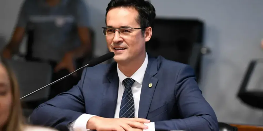 Deltan permanece impedido de realizar atos de campanha por determinação do TSE