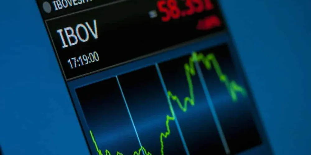 Movimento também foi observado nos juros futuros, que recuaram