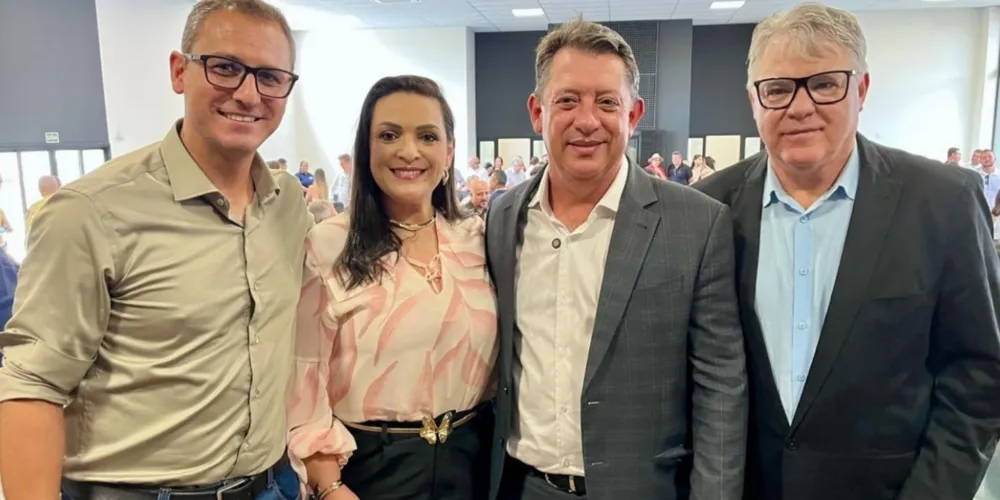 Atual gestão da AMCG é composta pelo prefeito de Sengés, Gerson Nunes, prefeito de Ipiranga, Douglas Modesto, prefeita de Carambeí, Elisangela Pedroso e prefeito de Palmeira, Altamir Sanson