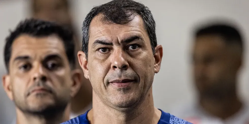 Fábio Carille entra na mira do Corinthians