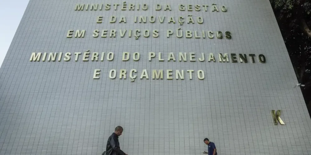 Segundo a nota, a realocação será feita sem elevar o teto de despesas nem alterar a meta de resultado primário