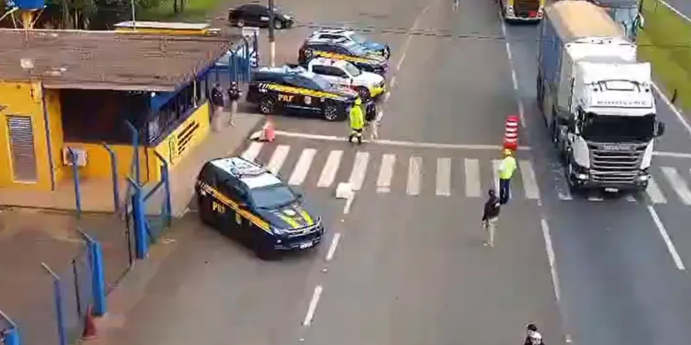 Ação Acorda Caminhoneiro, realizada em conjunto com a ação Serra Segura, busca alertar a categoria sobre a importância do descanso adequado