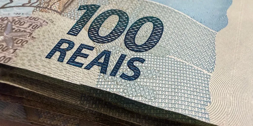 Valor médio pago varia de R$ 2,8 mil a R$ 2,9 mil, dependendo do tempo de trabalho e do salário da época