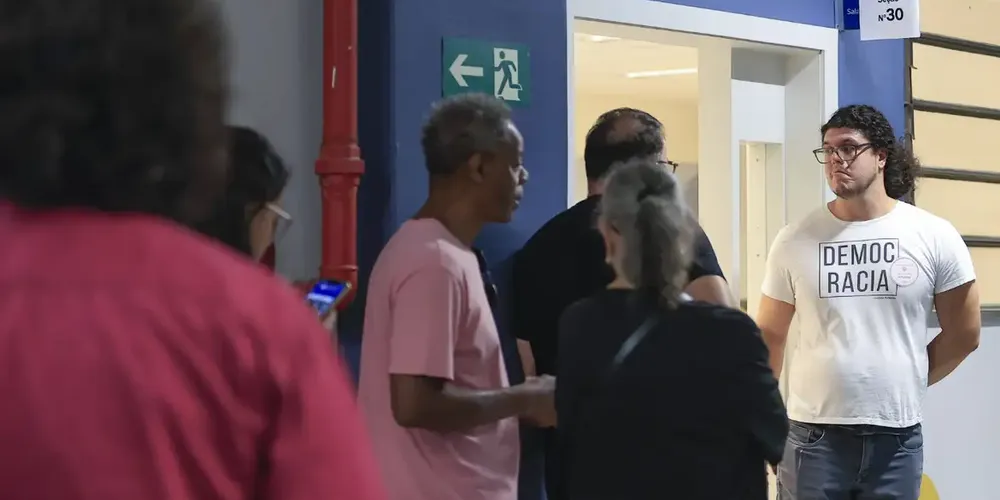 O prazo será prorrogado quando houver pessoas aguardando na fila às 17h