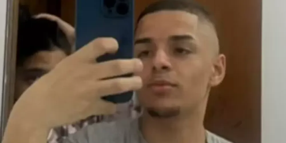 Gustavo Munis de Santana, de 20 anos, morreu com pelo menos 27 tiros