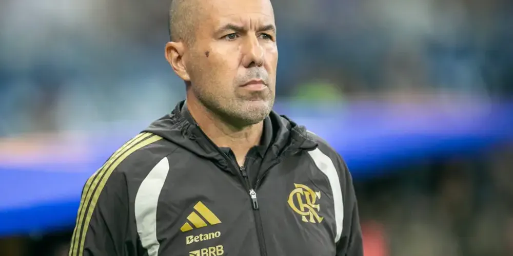 O técnico do Flamengo, Leonardo Jardim