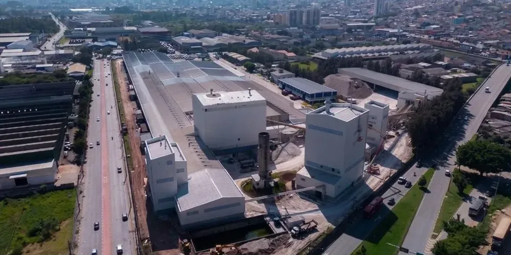A multinacional Saint-Gobain encerrou as atividades industriais da fábrica de sua marca Isover em Santo Amaro
