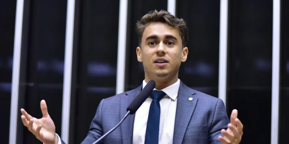 Na gravação, ele explicou a conversa com o banqueiro e se defendeu
