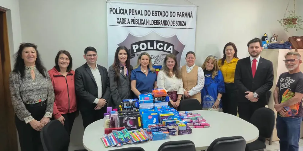 A iniciativa uniu cidadania, cuidado e cultura, com a entrega de produtos de higiene e a participação de poetas e trovadores