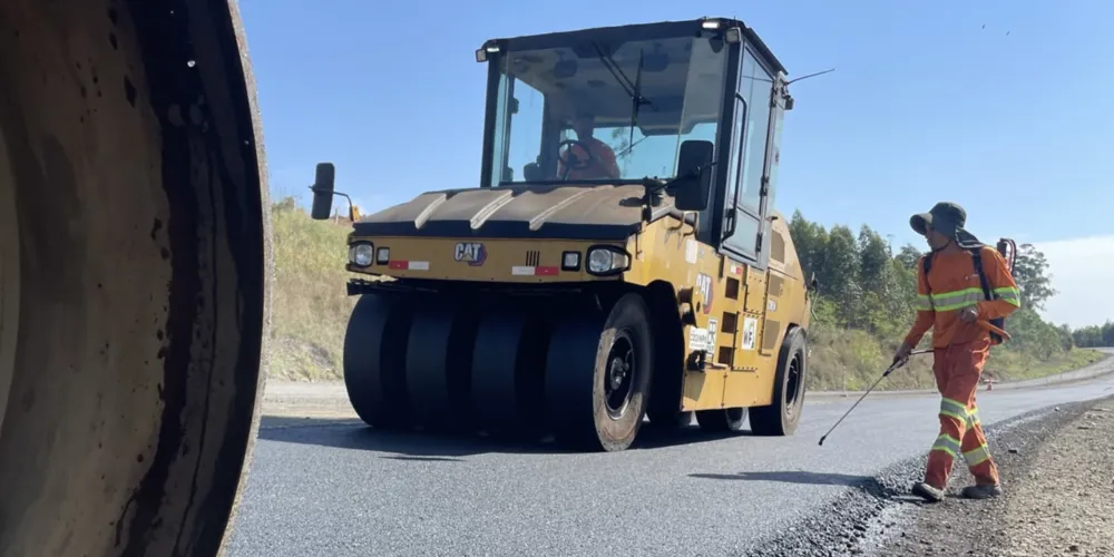 Obra do DER/PR atende 28,26 km da PR-160
