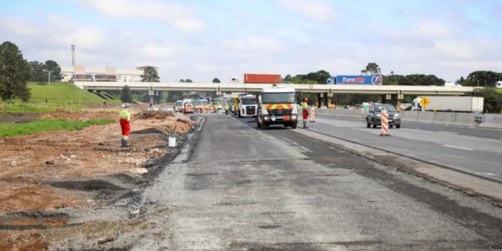 Obra prevê a implantação de 32 quilômetros de terceiras faixas na BR-277