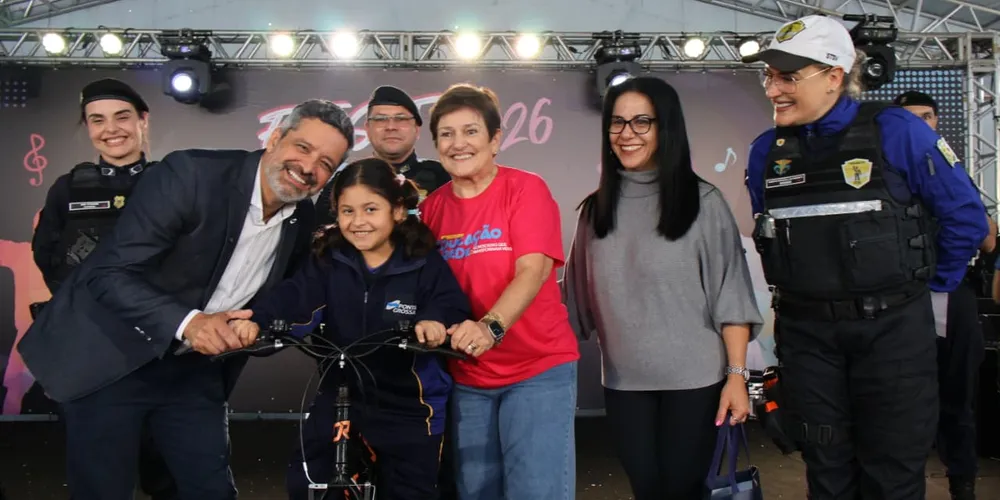 A cerimônia aconteceu no Centro de Eventos, durante o 13º Congresso de Educação de Ponta Grossa