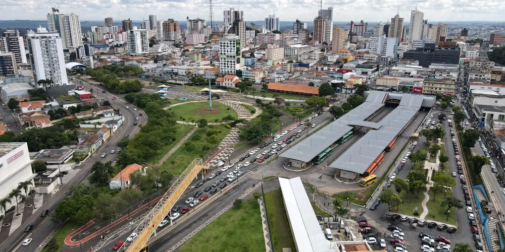 A maior parte dos atendimentos administrativos estará suspensa, enquanto serviços essenciais, terão funcionamento normal