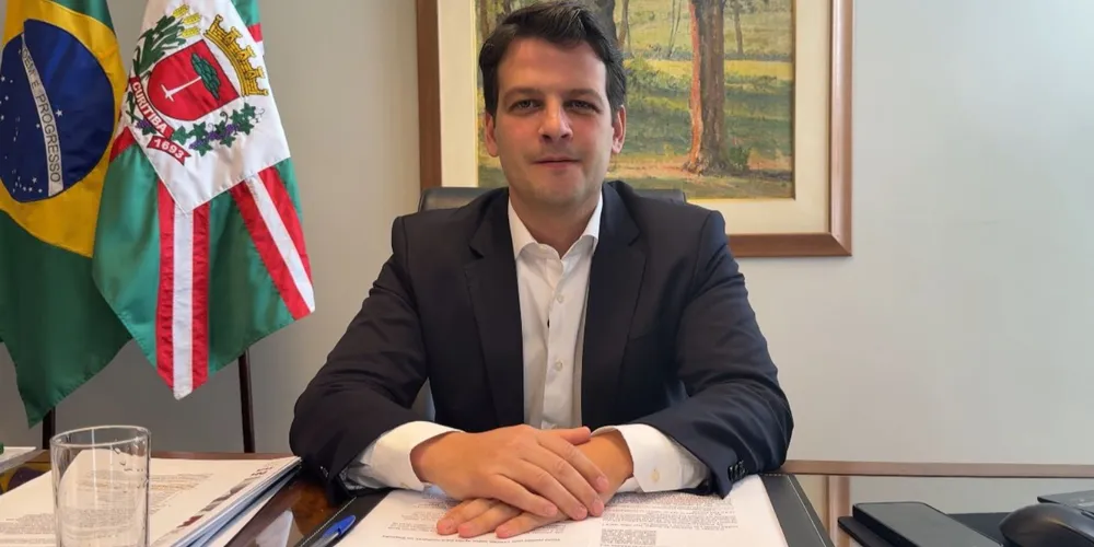 Prefeito de Curitiba publica posicionamento após o resultado da eleição estadual