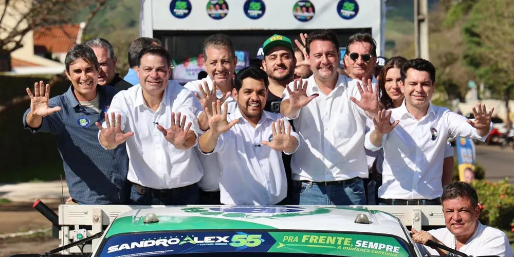 Carreata do candidato Sandro Alex (PSD) em Irati (PR)