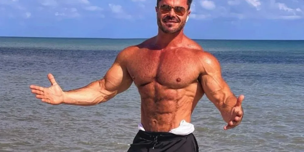 Renato Cariani é influenciador e empresário do segmento fitness