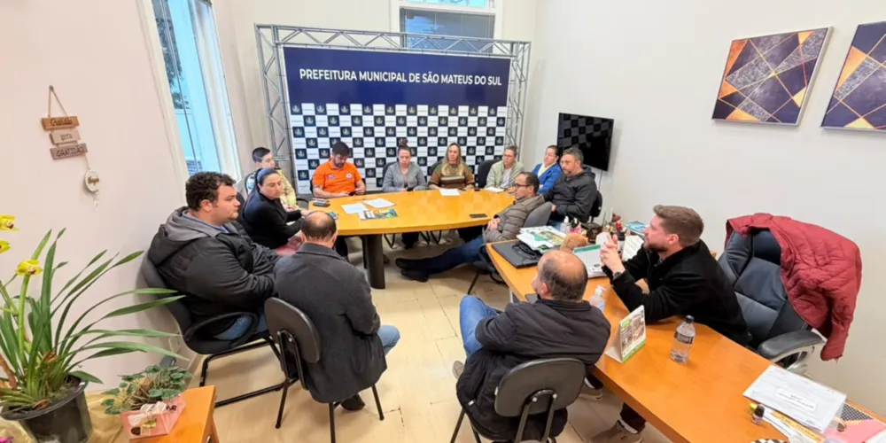 O município está com equipes mobilizadas para atender possíveis emergências