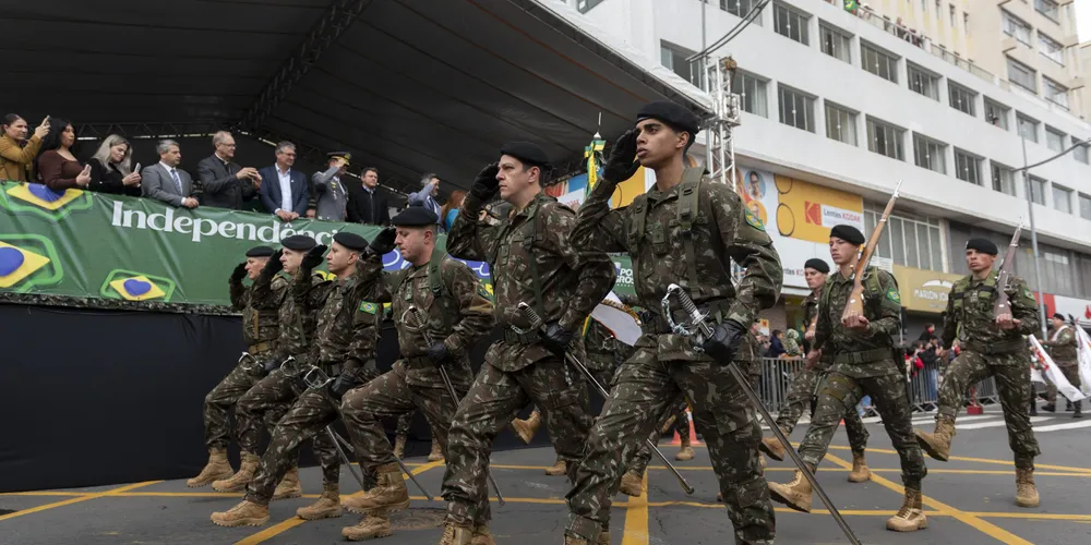 Trinta e cinco entidades civis e militares participarão do desfile nesta segunda-feira (07)