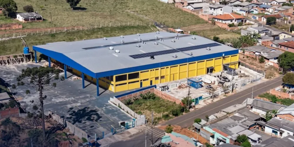 Novo mercado de grande porte irá gerar emprego em Ortigueira