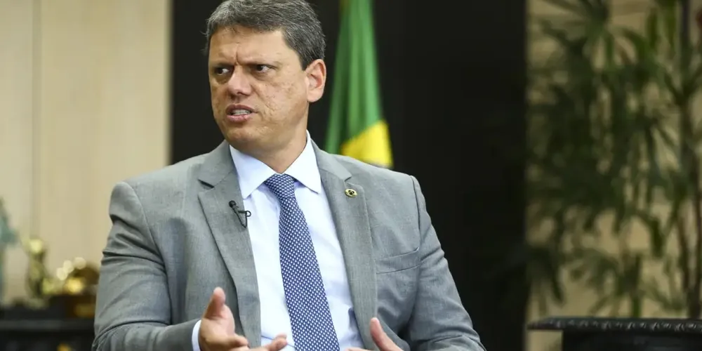 Tarcísio (Republicanos) é eleito governador de São Paulo no primeiro turno