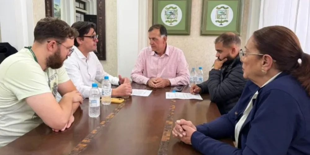 Encontro foi realizado nesta quinta-feira
