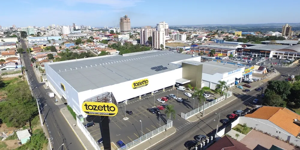 Supermercado Tozetto Nova Rússia, em Ponta Grossa