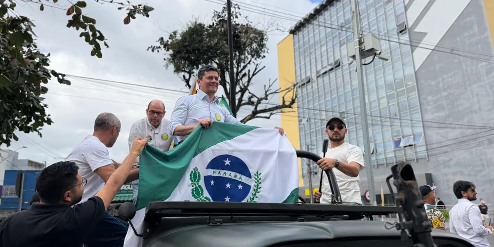 Sergio Moro (ao centro), candidato ao Governo do Paraná