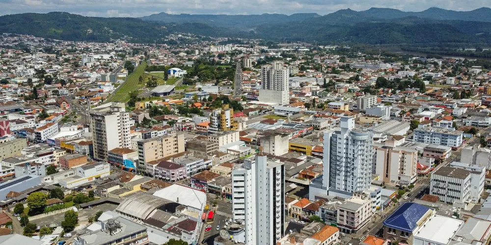 Os estudos foram elaborados pela Universidade Livre do Meio Ambiente (Unilivre), em uma parceria entre o Instituto Água e Terra (IAT) e o Paraná Projetos