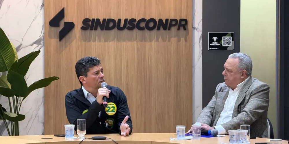 Sergio Moro (à esquerda), candidato ao Governo do Paraná