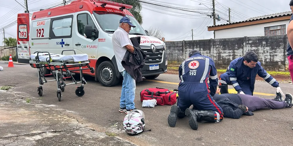 Uma equipe do Samu esteve no local