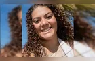 Mulher é assassinada a facadas na frente da filha de 4 anos