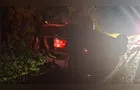 Carro capota e duas pessoas ficam feridas na PR-239 em Sengés