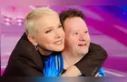 Xuxa reencontra fã que marcou sua trajetória em Curitiba; veja vídeo