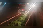 Acidente com três carros deixa um ferido na PR-151, em Castro