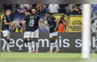 Botafogo perde para o Remo, que não vencia há 14 jogos, e liga alerta