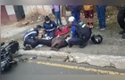 Colisão entre caminhonete e moto deixa motociclista com suspeita de fratura em Ponta Grossa
