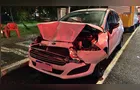 Colisão deixa Ford Fiesta com a frente destruída em PG