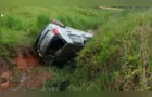 Mulher morre e homem fica ferido após capotamento na PR-438, em Ponta Grossa