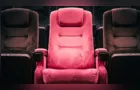 Palladium lança Poltrona Rosa para apoiar Rede Feminina durante o Outubro Rosa