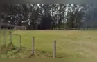 Menina de 3 anos morre após trave de futebol cair durante festa no Paraná