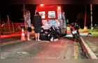 Motociclista fica ferida após cair em buraco no Bairro Neves