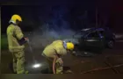 Ford Ka é destruído por incêndio no Jardim Coopagro em Toledo