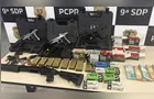 Operação da PCPR contra fraude milionária apreende veículos e armas