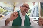 Padre reflete sobre a morte pouco antes de ser atingido por cruz