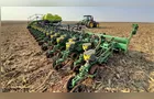 Plantio de soja alcança 36% da área prevista no Paraná